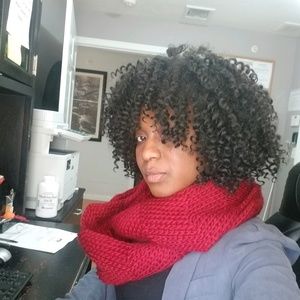 Meet your Posher, Vanessa